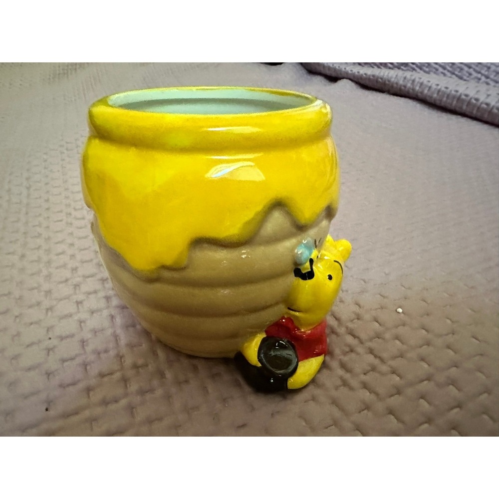 Disney Winnie the Pooh 3D Sculpted Ceramic Hunny Pot Mug 23oz Silver Buffalo